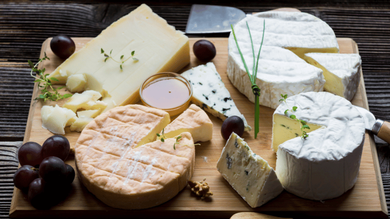 French cheese platter